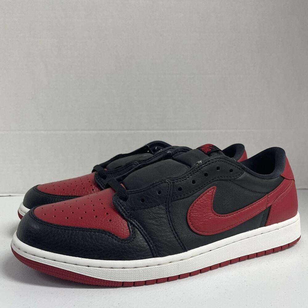 Air Jordan 1 Retro Low OG Banned 2026 IW6276 001 Size 13 Black Red Bred Low Top